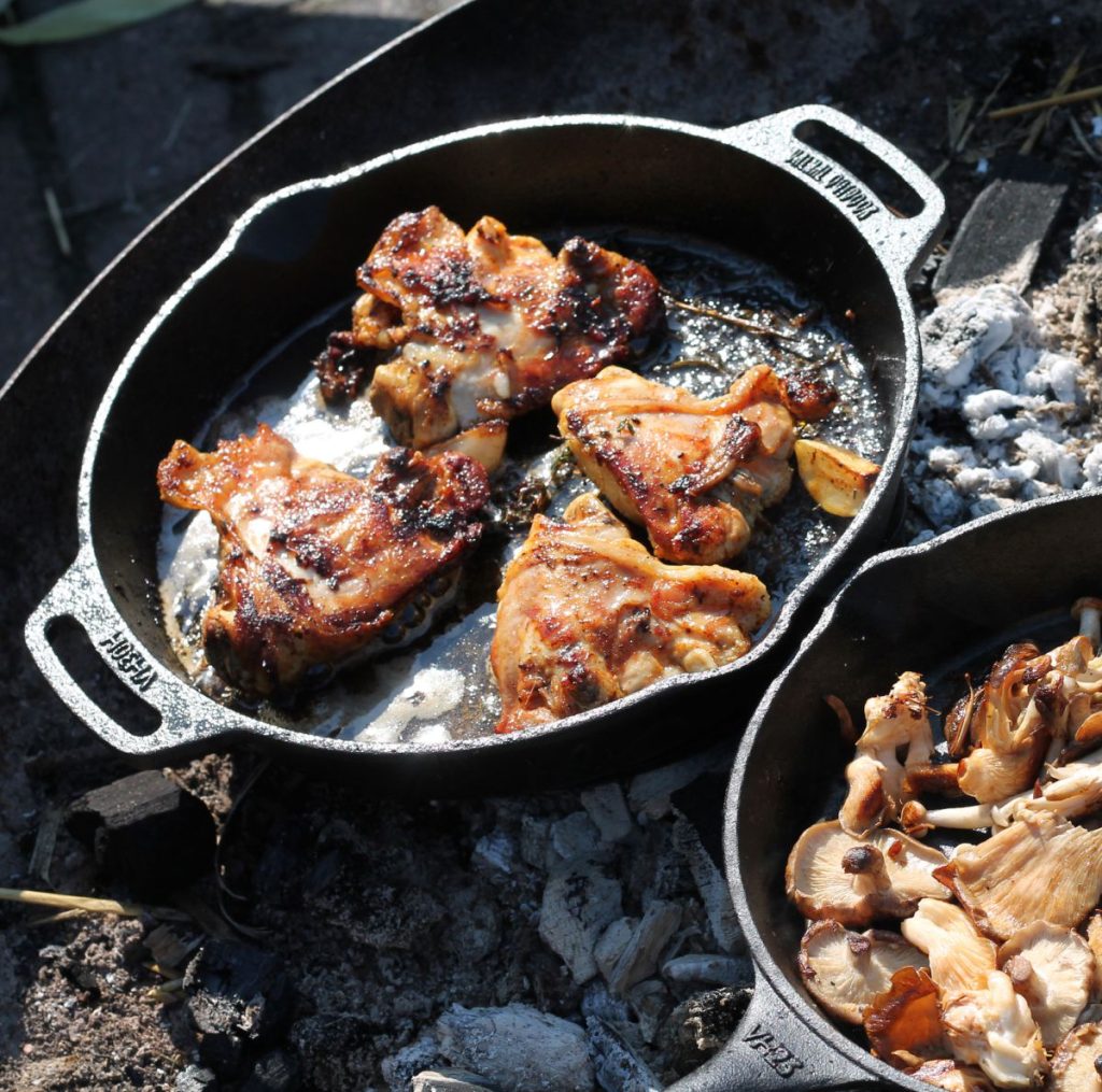 Skillet 30 cm, Twee Handvatten Valhal Outdoor